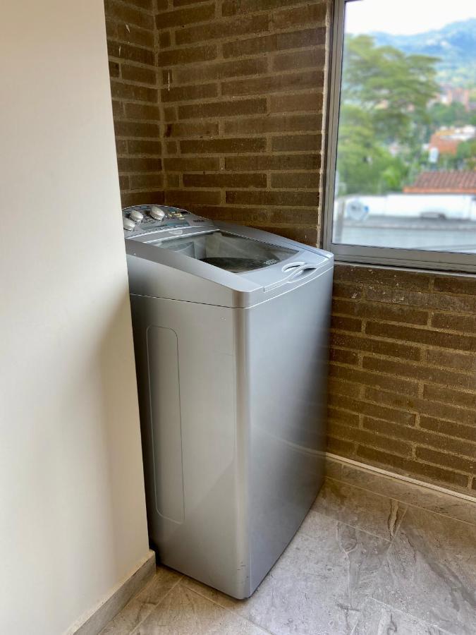 Apartamento Con Excelente Ubicacion En 엔비가도 외부 사진